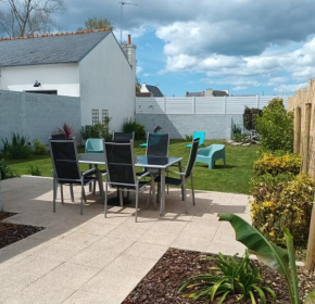 L'Escale Bretonne 6 personnes, proche mer et centre ville, jardin privé et clos